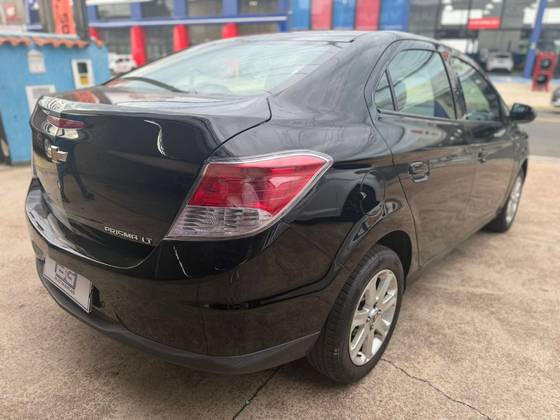 CHEVROLET PRISMA 1.0 MPFI LT 8V FLEX 4P MANUAL CHEVROLET PRISMA 1.0 MPFI LT 8V FLEX 4P MANUAL